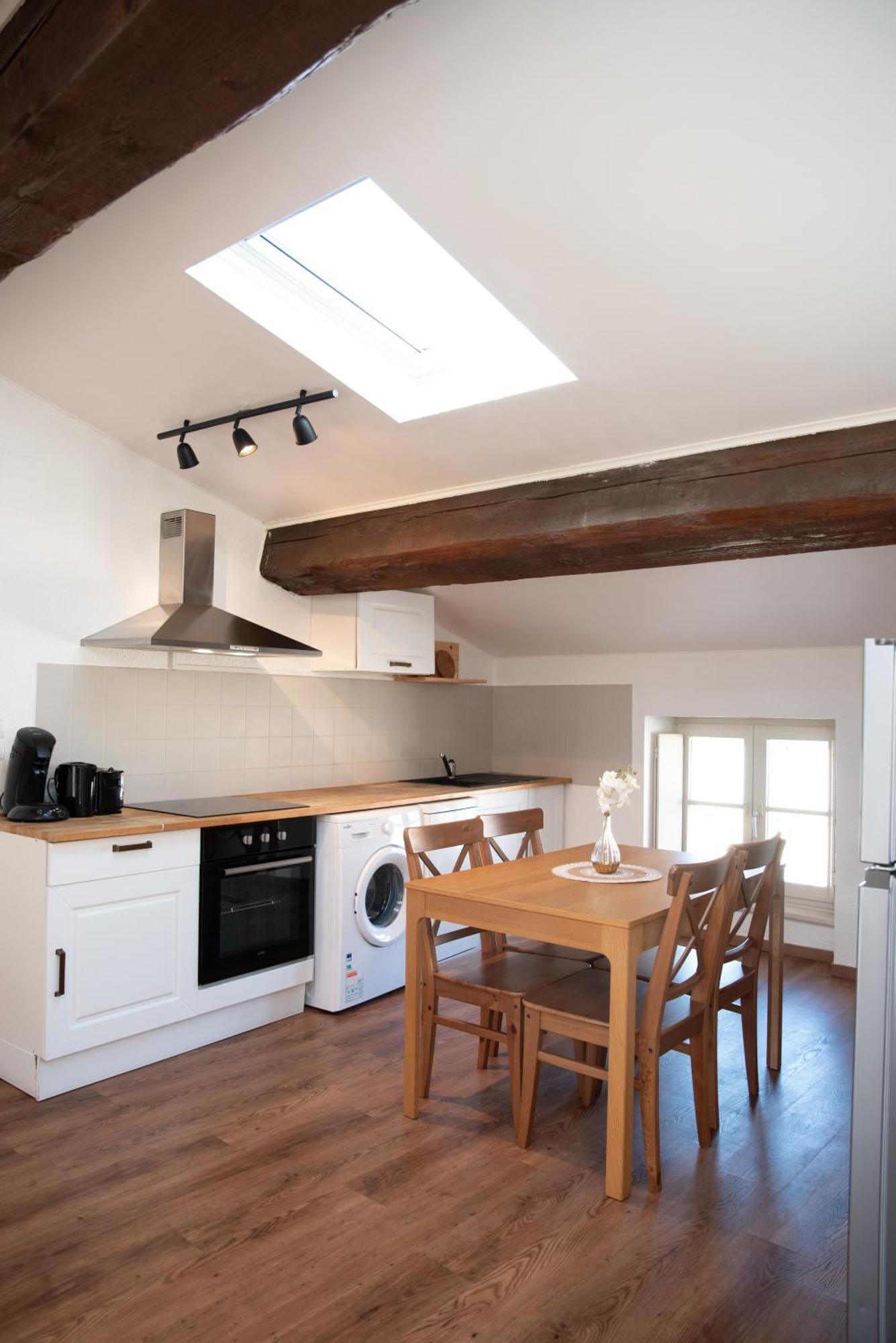 Appartement Chaleureux Au Pied De La Cite Avec Parking Carcassonne Buitenkant foto
