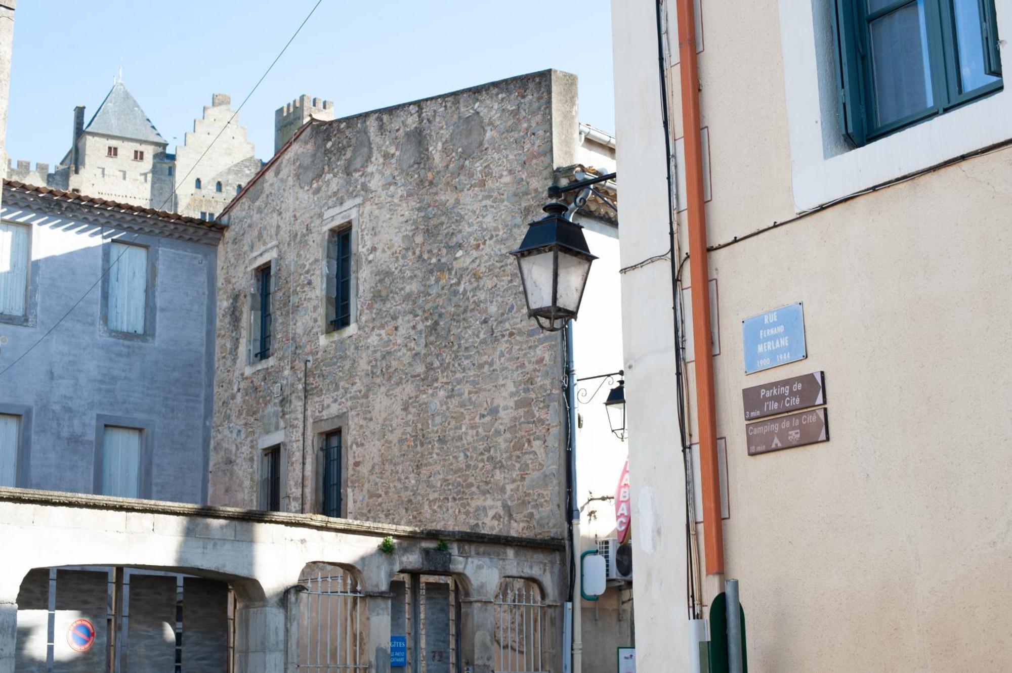 Appartement Chaleureux Au Pied De La Cite Avec Parking Carcassonne Buitenkant foto
