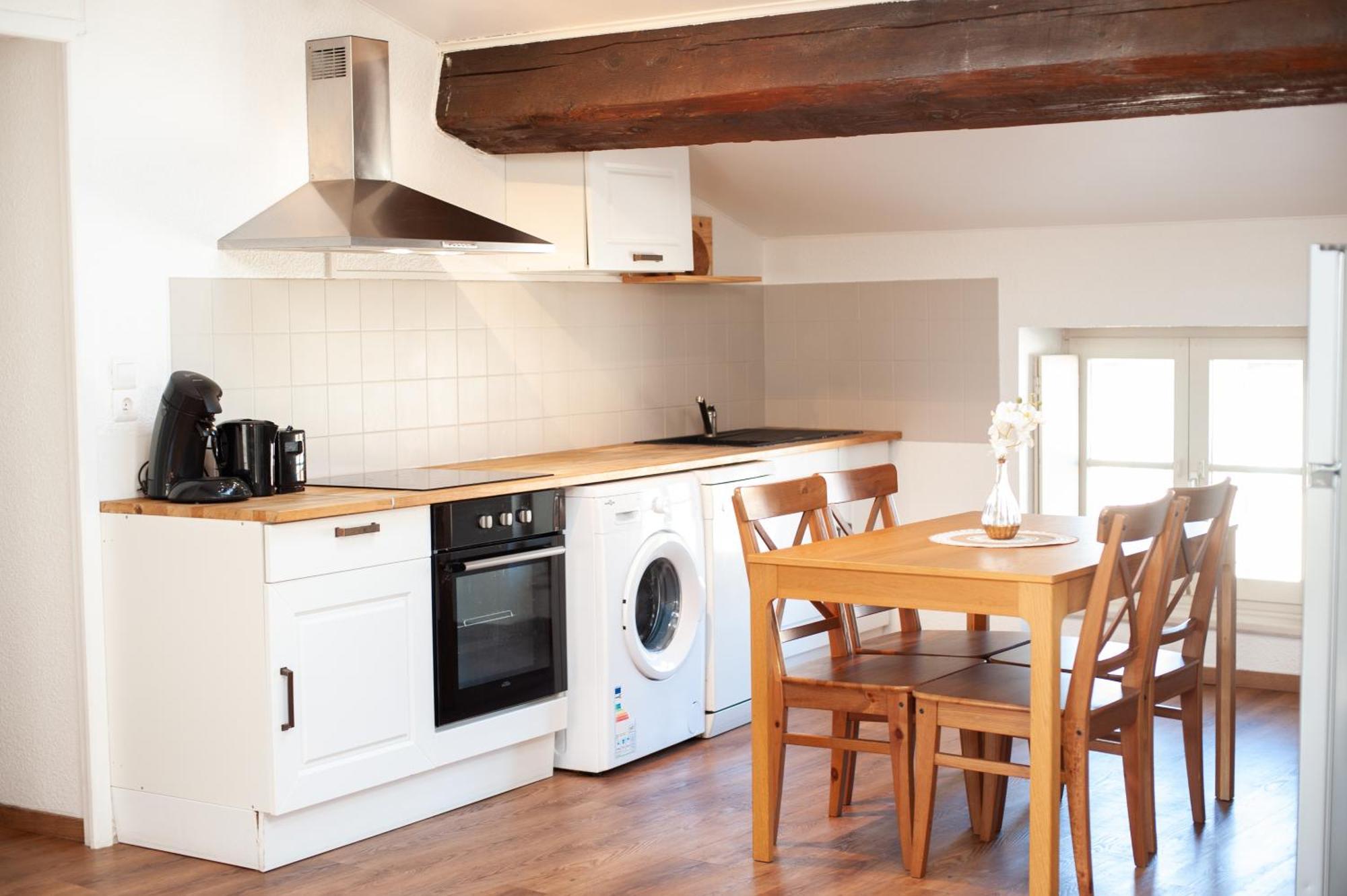 Appartement Chaleureux Au Pied De La Cite Avec Parking Carcassonne Buitenkant foto